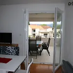 Zigi Apartments